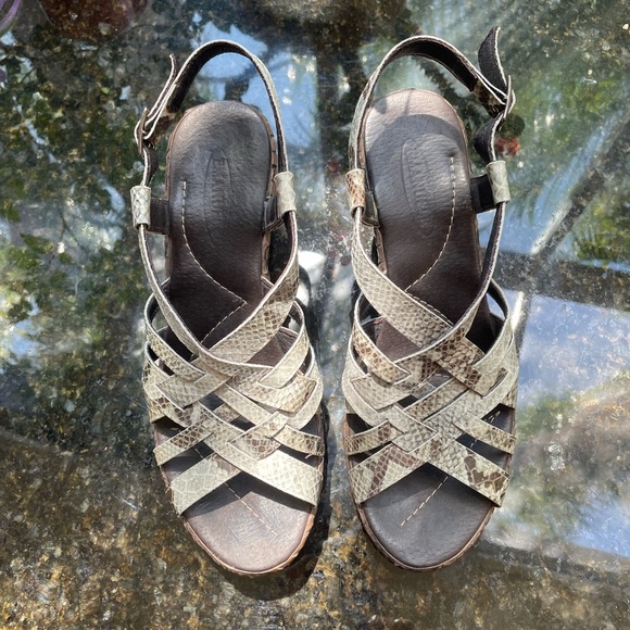 Snakeskin Print Leather Wedges